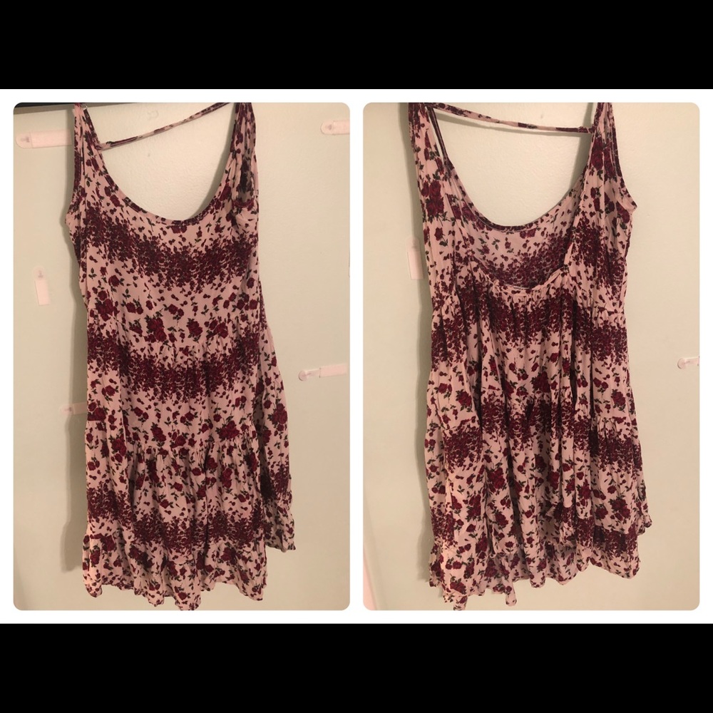 BRANDY MELVILLE FLORAL DRESS